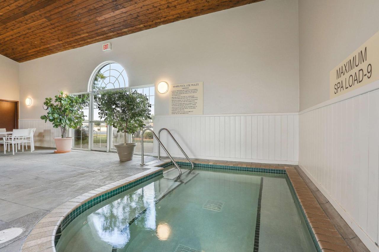 Country Inn & Suites By Radisson, Green Bay, Wi Ashwaubenon Esterno foto